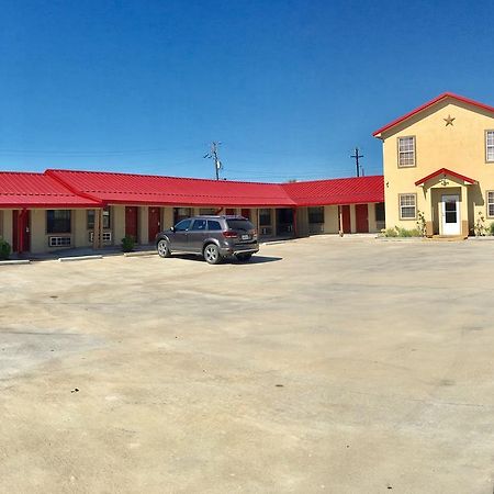 Budget Inn Hallettsville Exterior foto